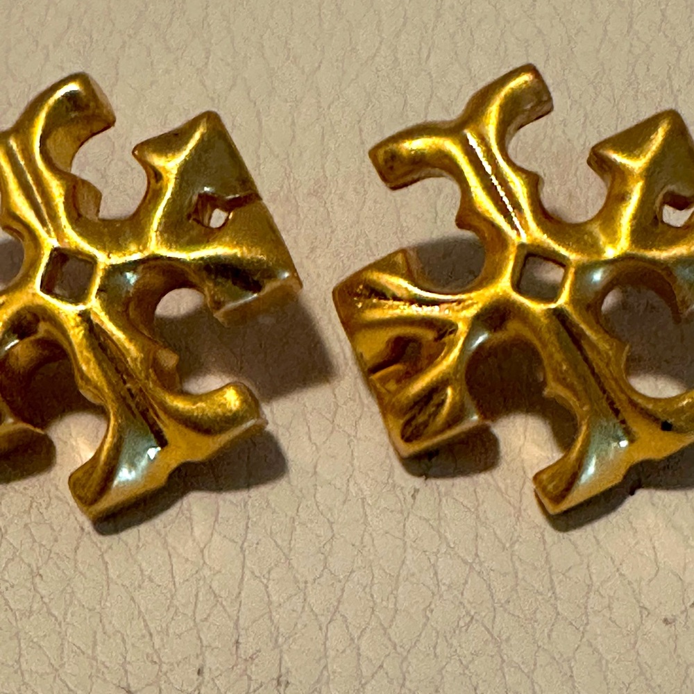 #Toryburch Roxanne Large earrings
